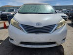 Toyota Sienna 2011
