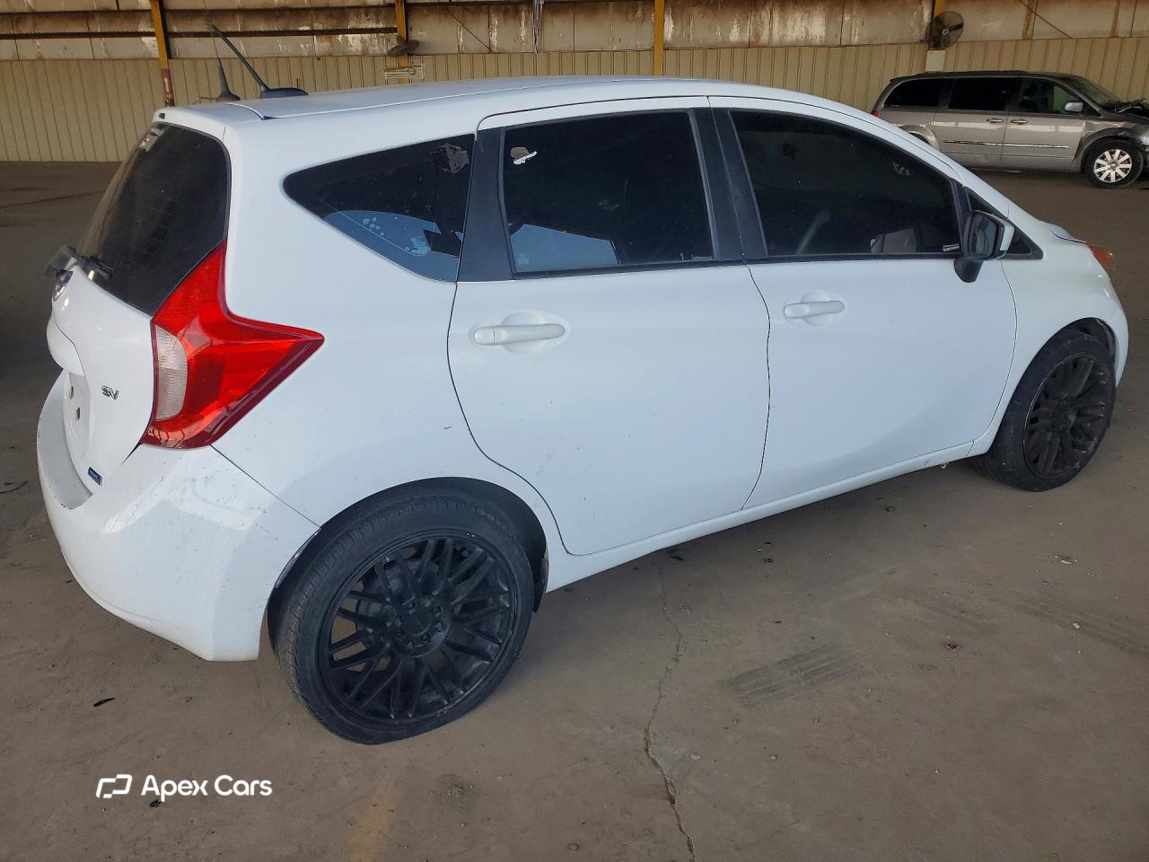 Nissan Versa 2016