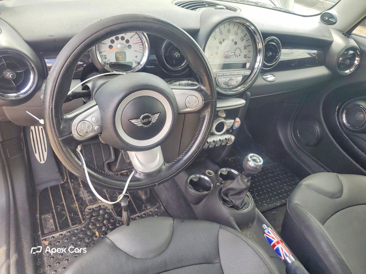 MINI Cooper 2010