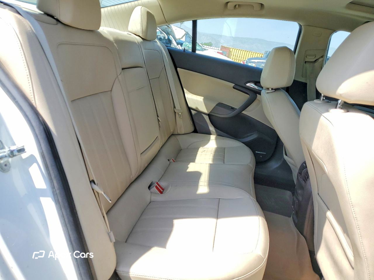 Buick Regal 2011