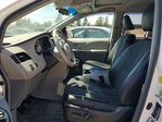 Toyota Sienna 2011
