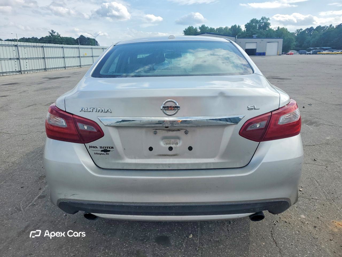 Nissan Altima 2018