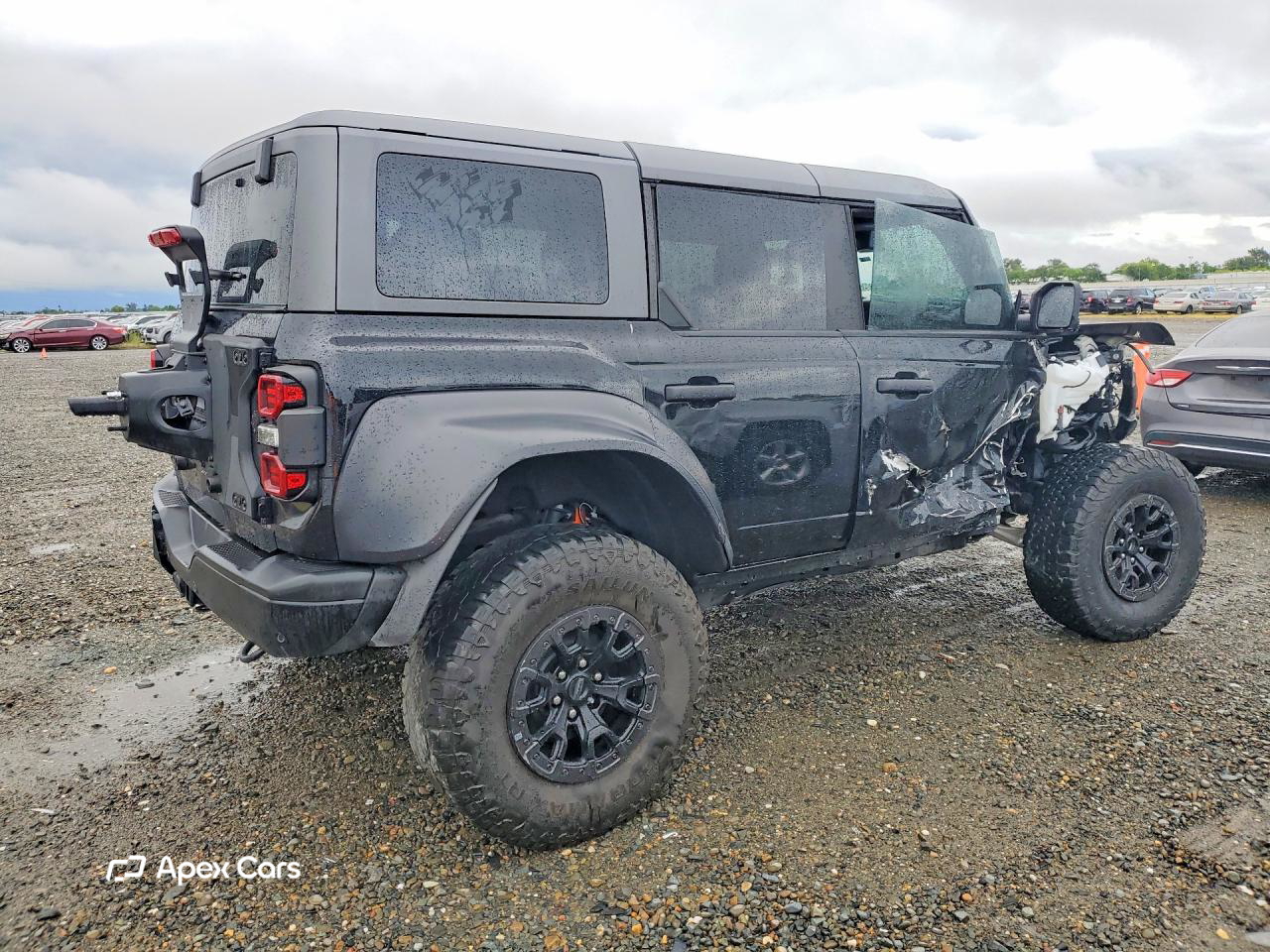 Ford Bronco 2024