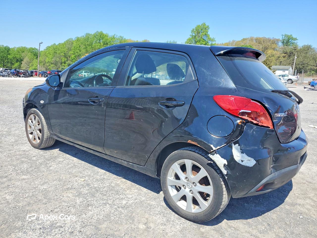 Mazda 2 2011