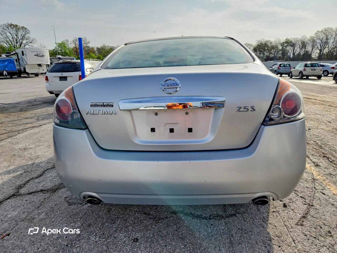 Nissan Altima 2010