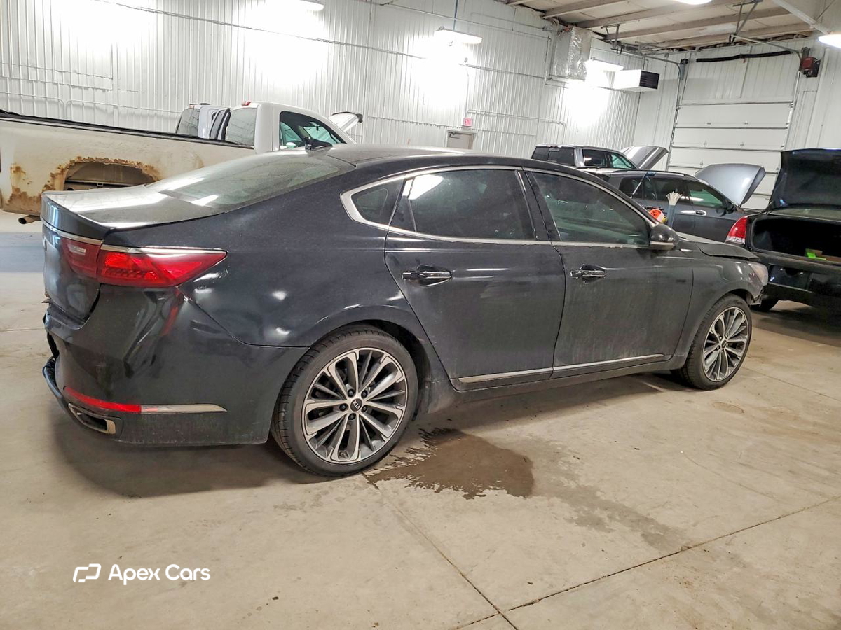 Kia Cadenza 2017