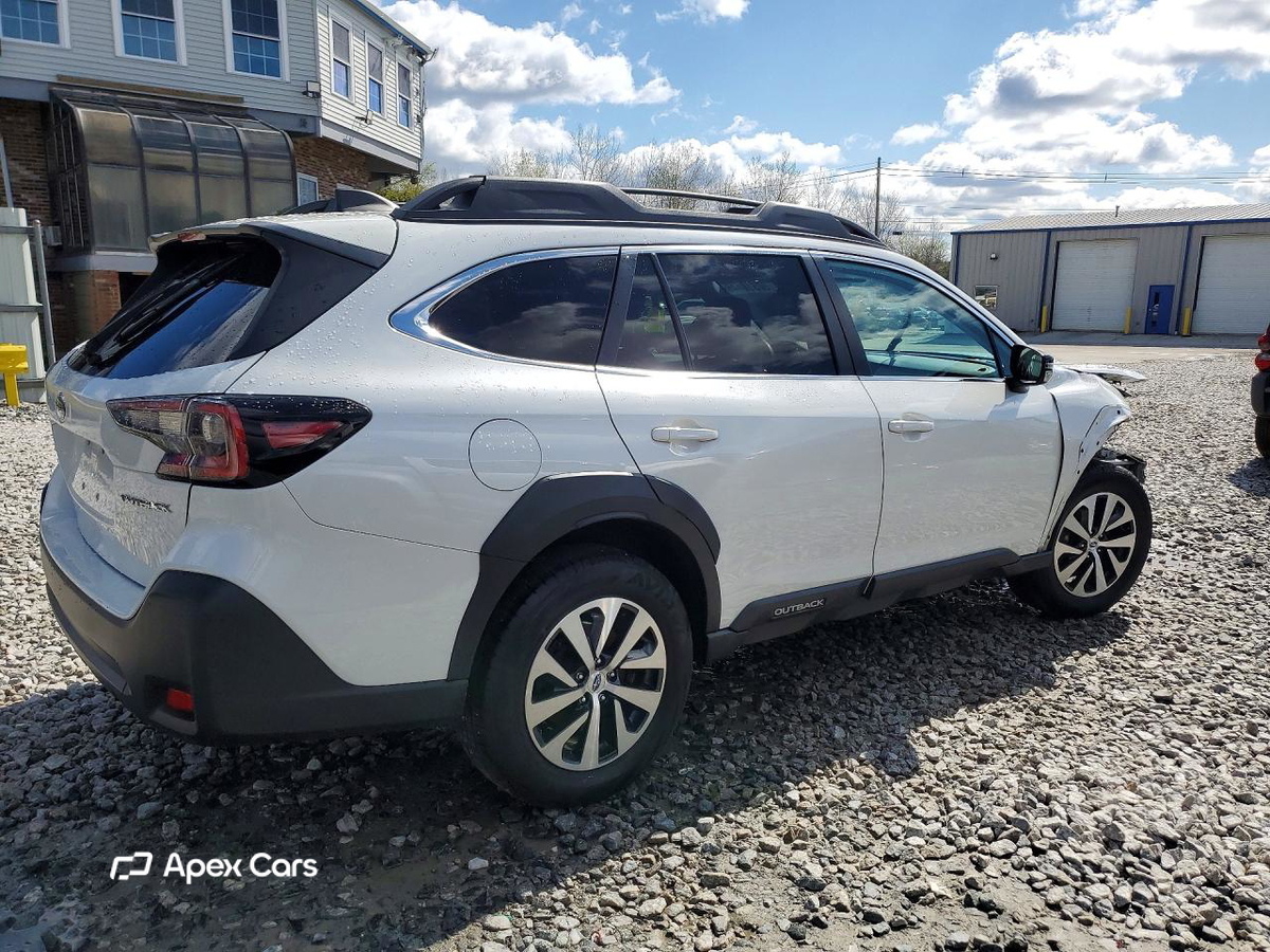 Subaru Outback 2023