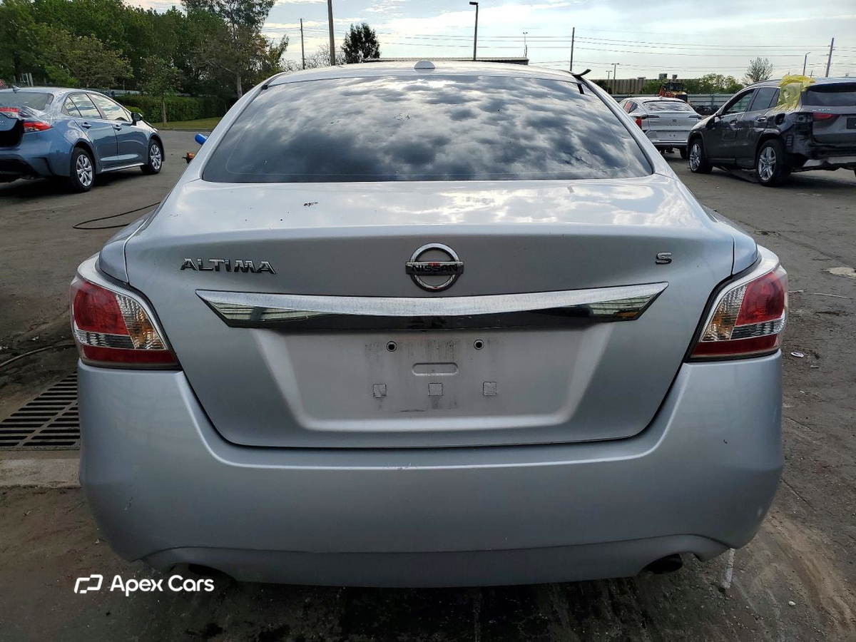 Nissan Altima 2015
