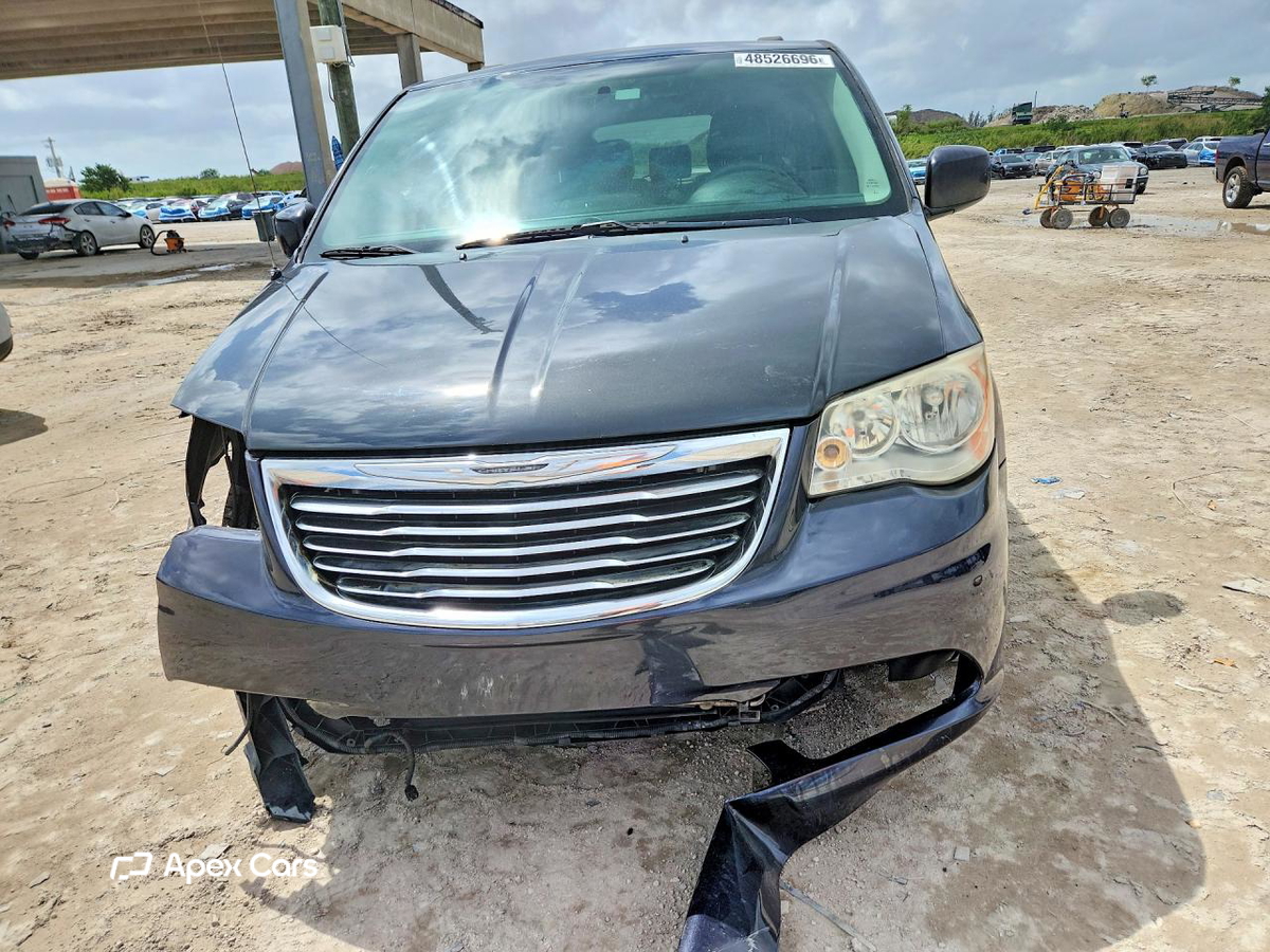 Chrysler Voyager 2013