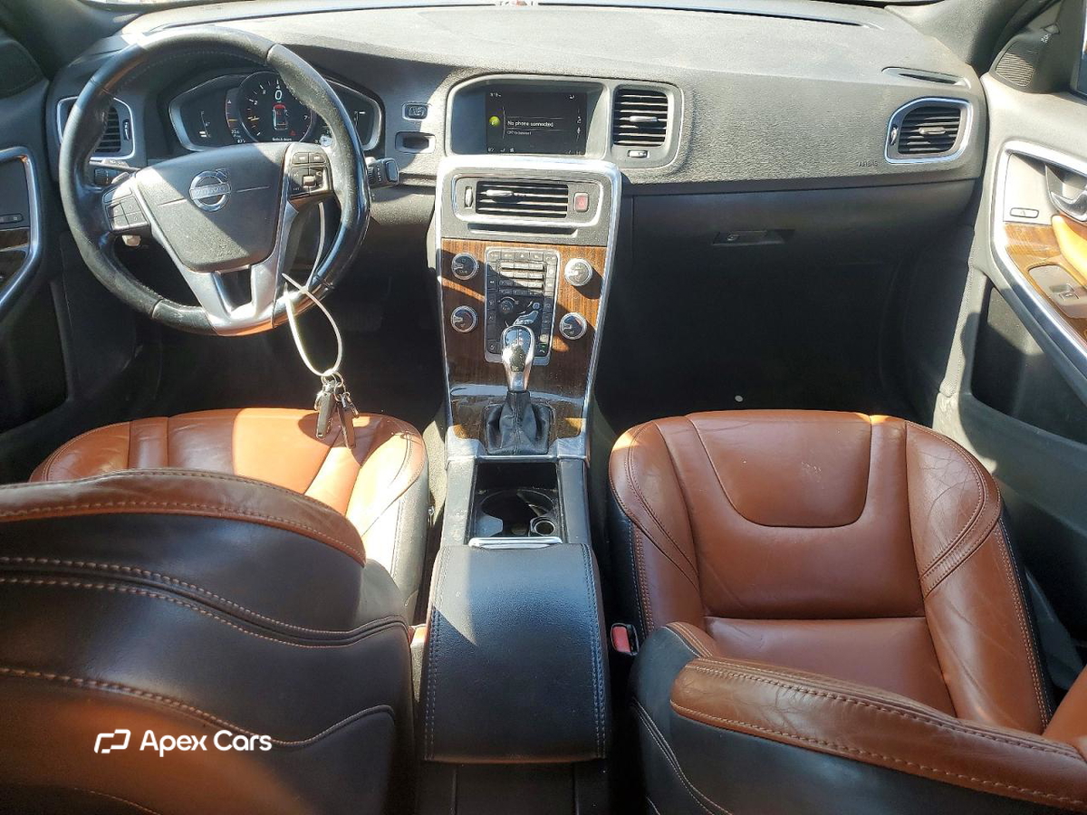 Volvo S60 2015
