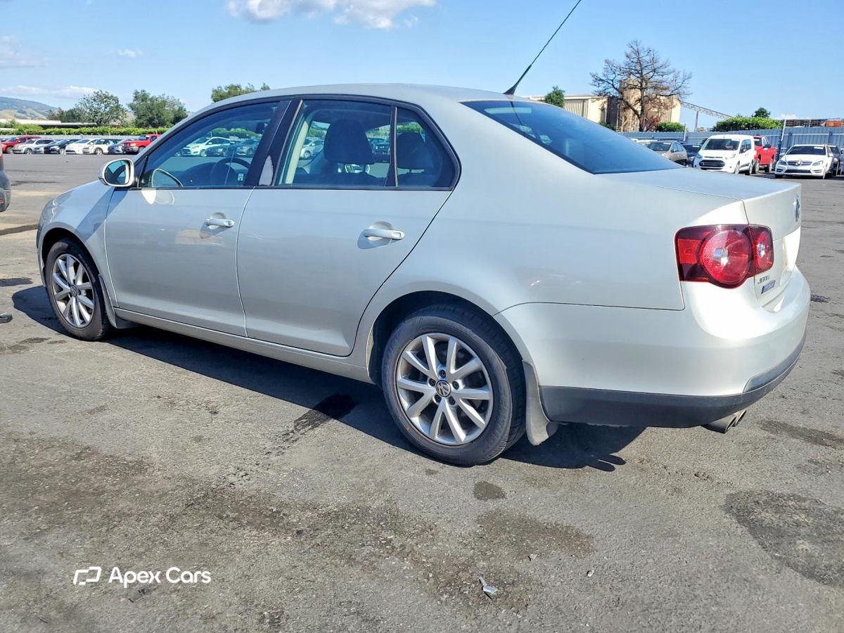 Volkswagen Jetta 2010