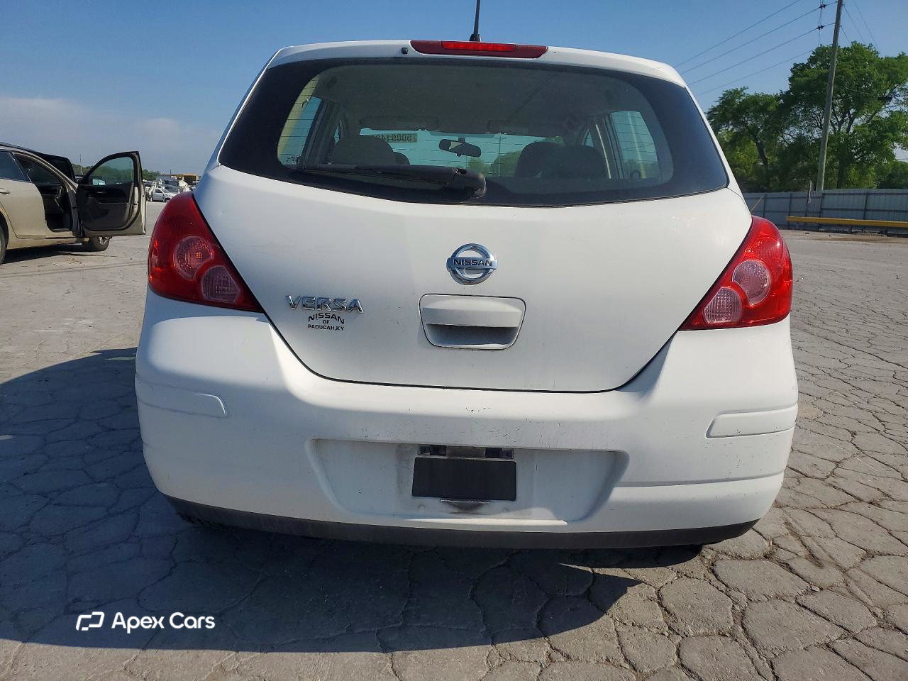 Nissan Versa 2010