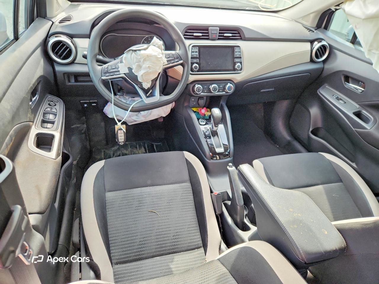 Nissan Versa 2021