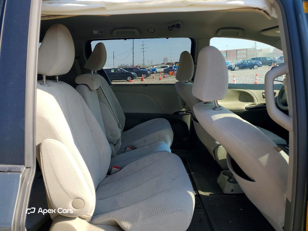 Toyota Sienna 2012