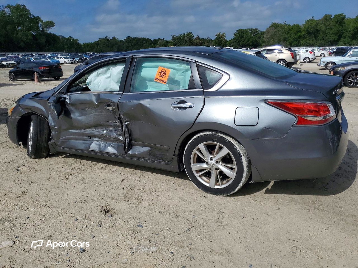Nissan Altima 2015