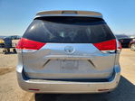 Toyota Sienna 2012