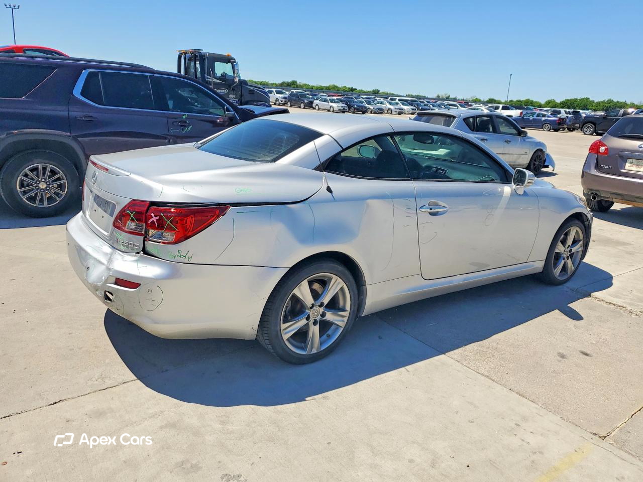 Lexus IS 2012