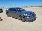 Chrysler 300 2021