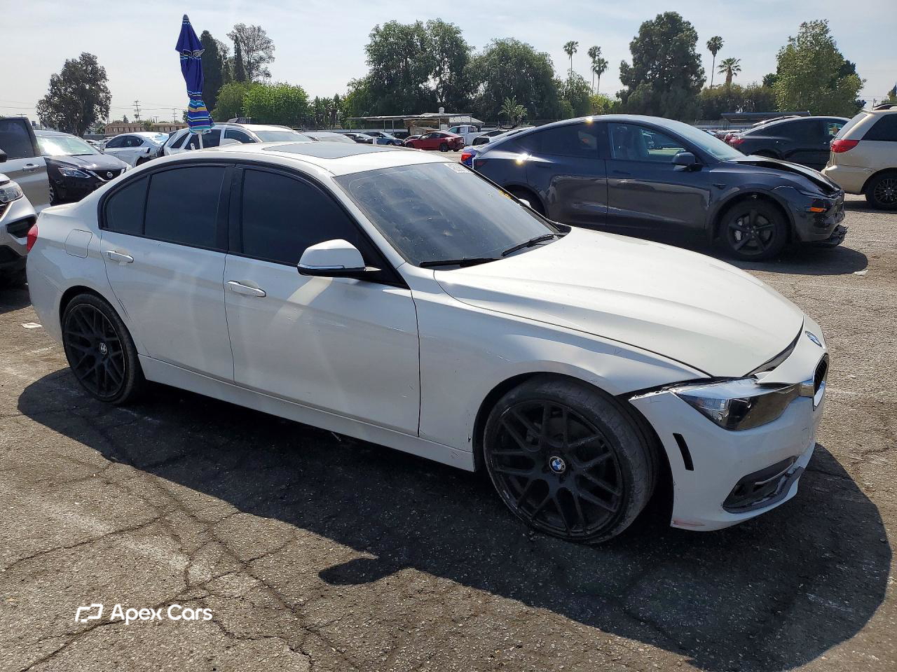 BMW Series 3 2016