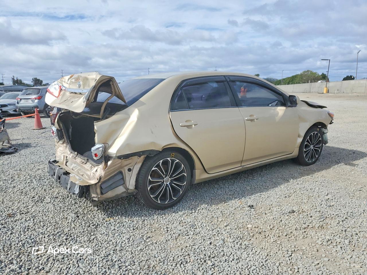 Toyota Corolla 2012