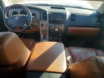 Toyota Sequoia 2011