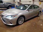 Lexus ES 2020