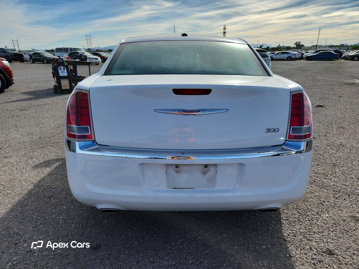 Chrysler 300 2013