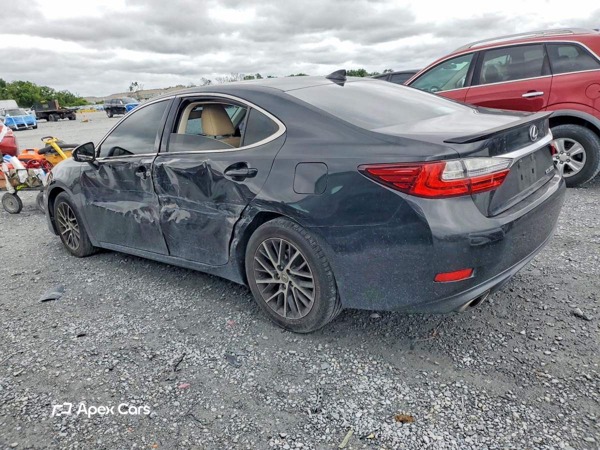 Lexus ES 2016
