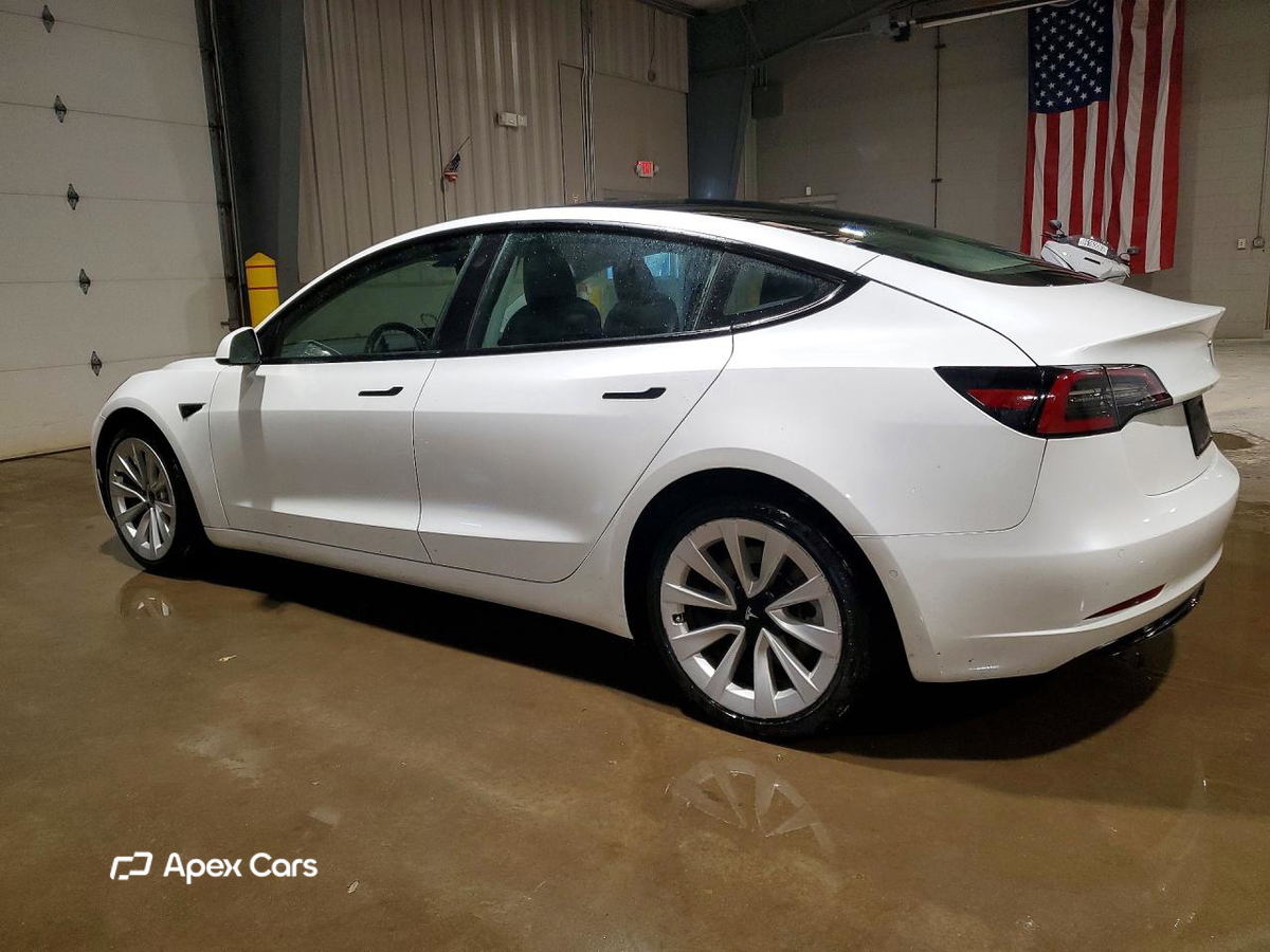 Tesla Model 3 2022