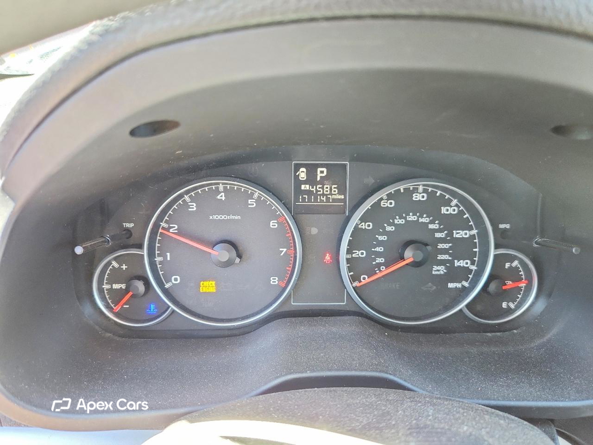Subaru Legacy 2013
