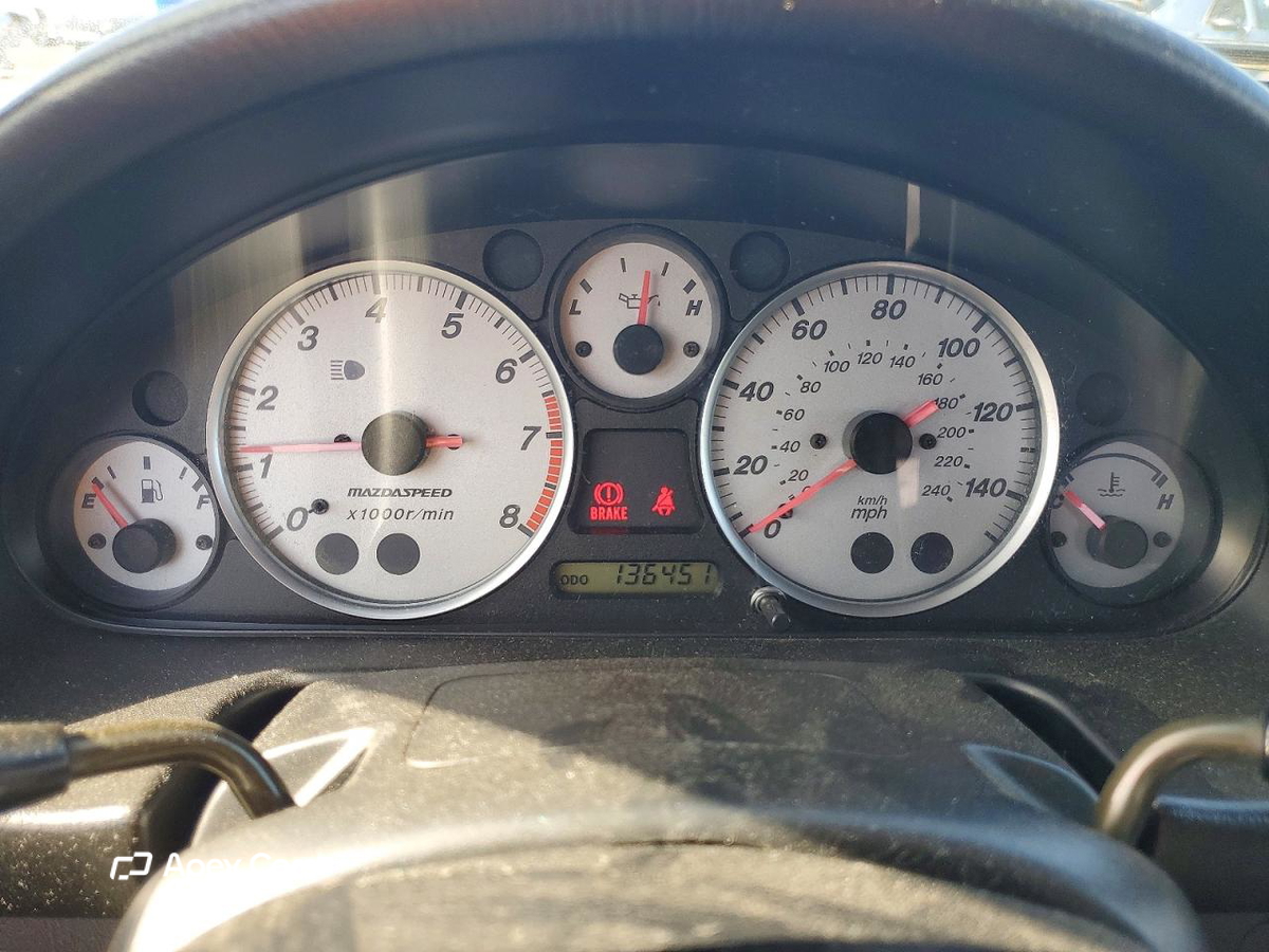 Mazda MX-5 2004