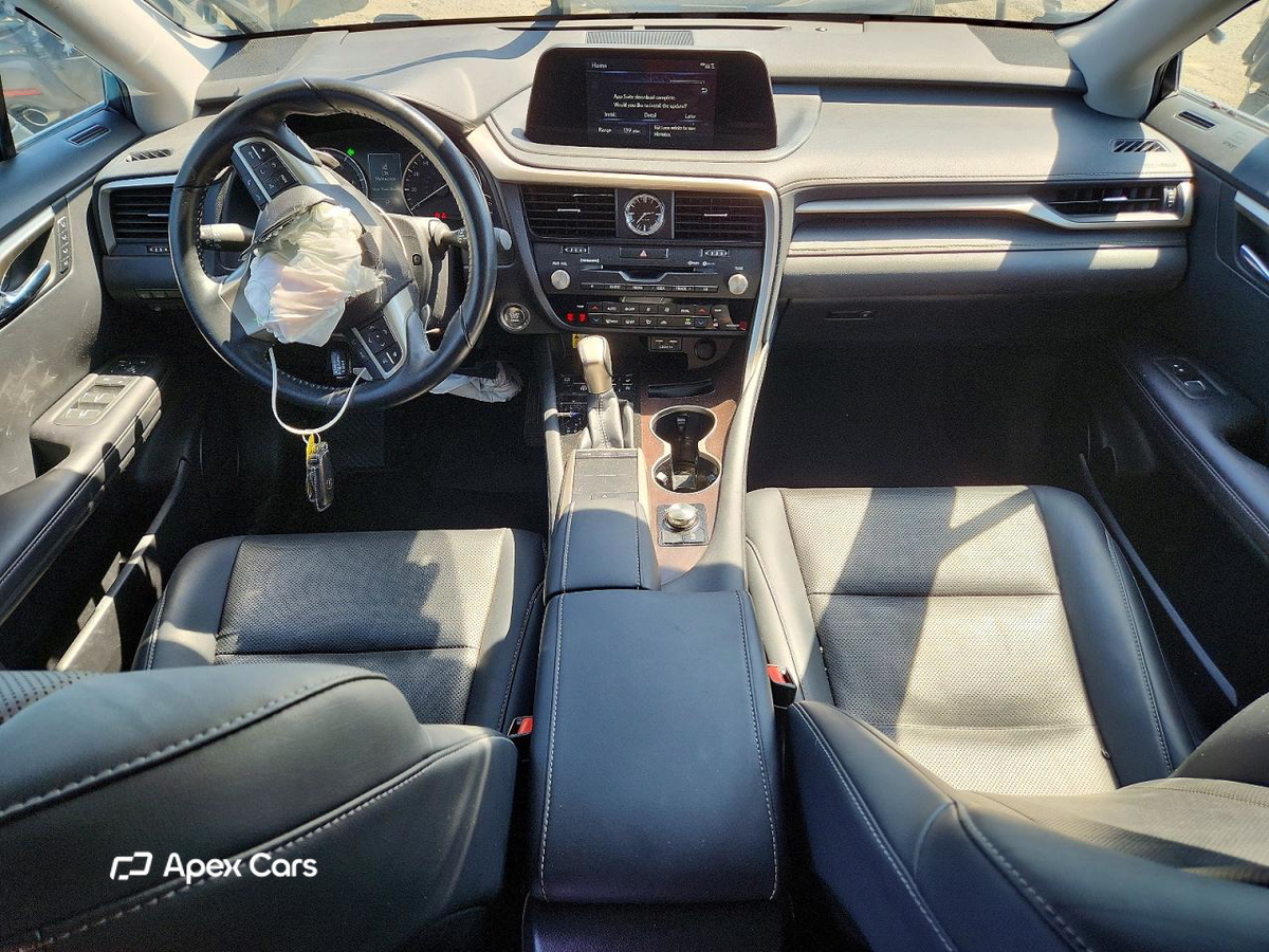 Lexus RX 2021