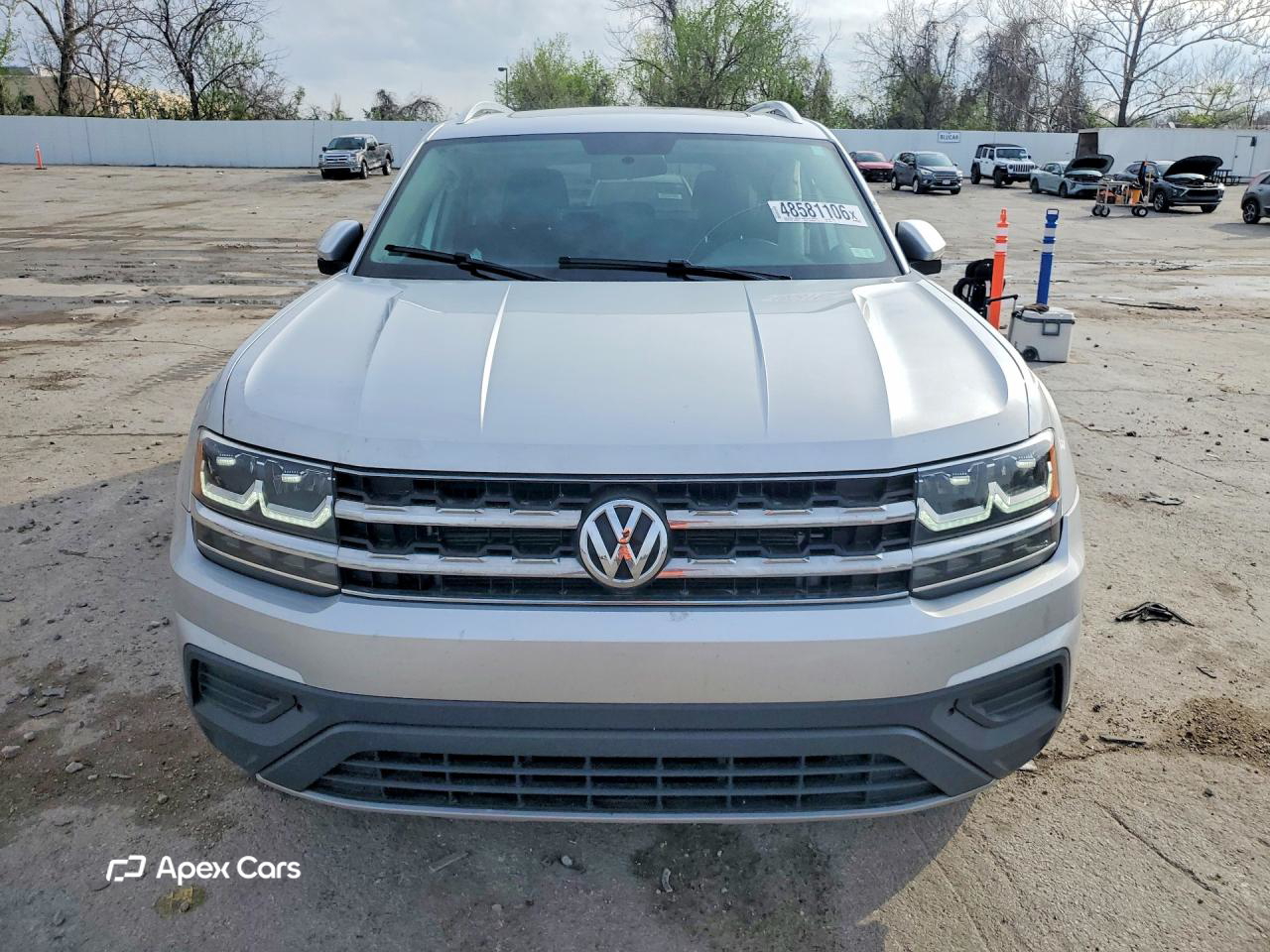 Volkswagen  2018