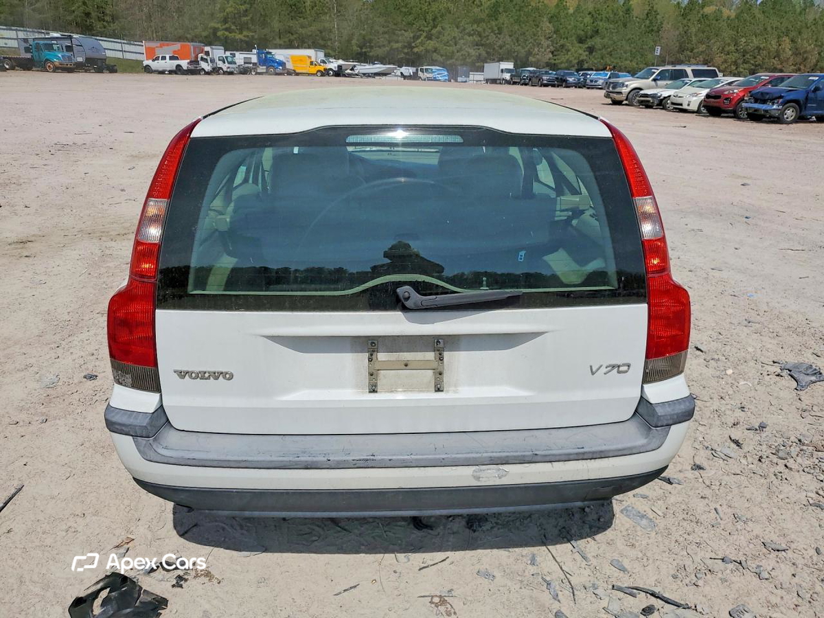 Volvo V70 2004