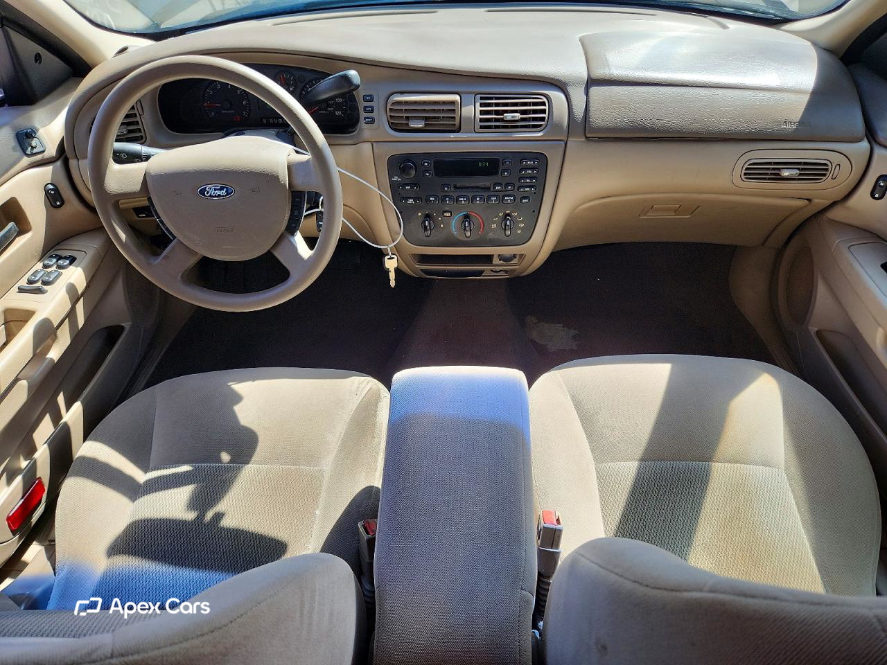 Ford Taurus 2004