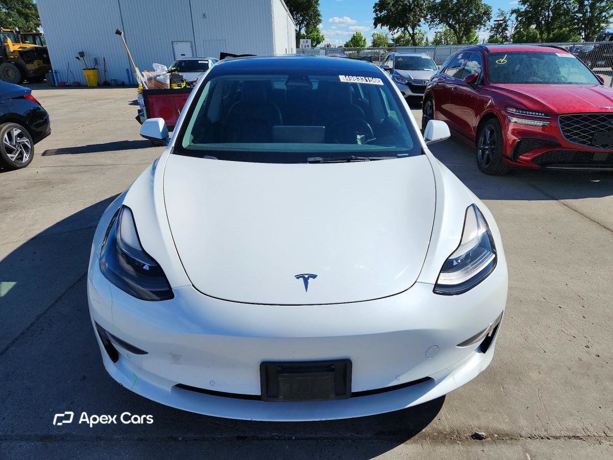 Tesla Model 3 2022