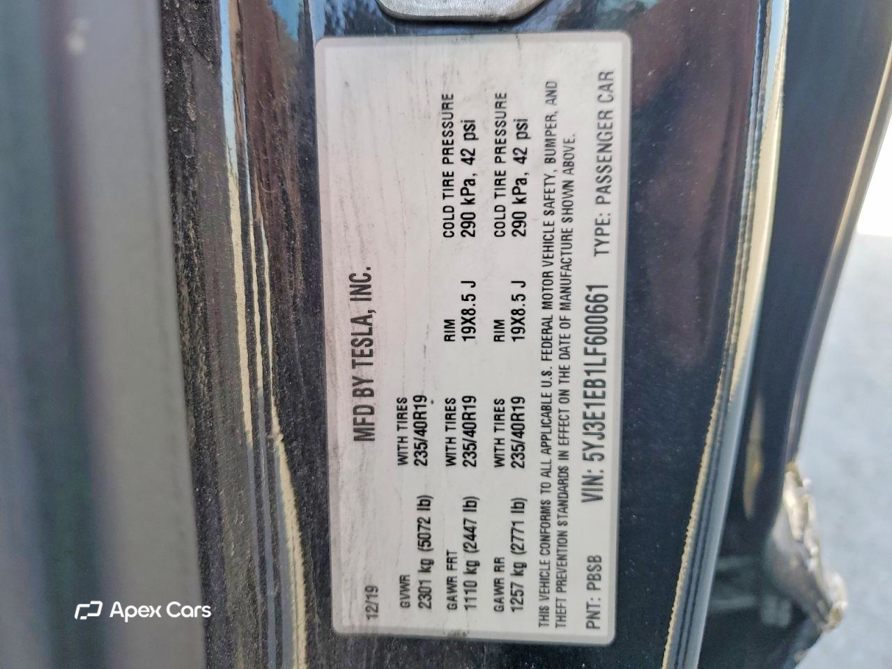 Tesla Model 3 2020