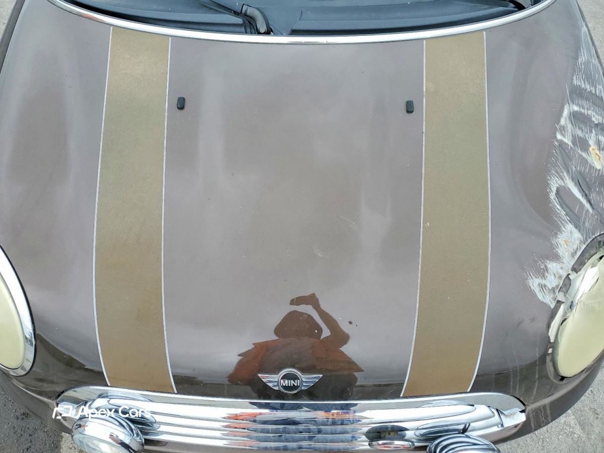 MINI Cooper 2010