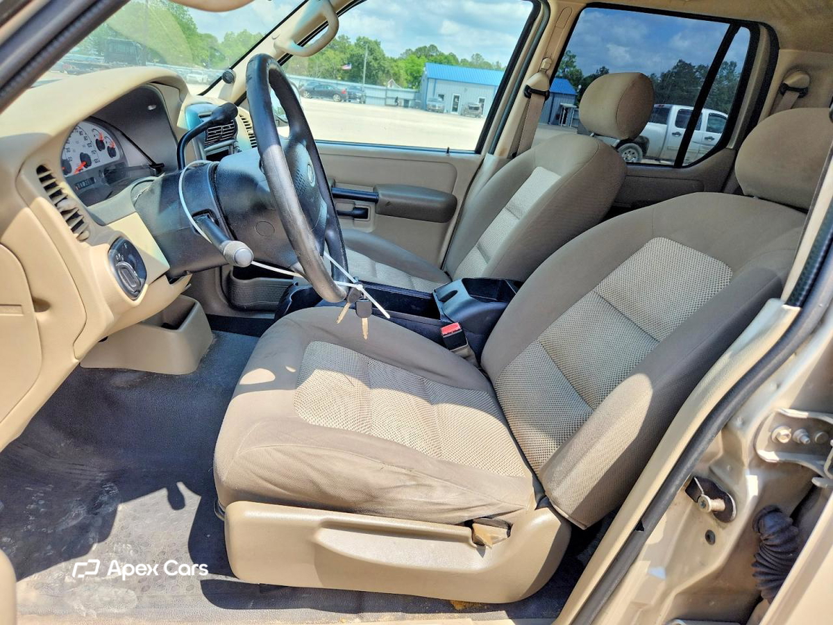 Ford Explorer 2005