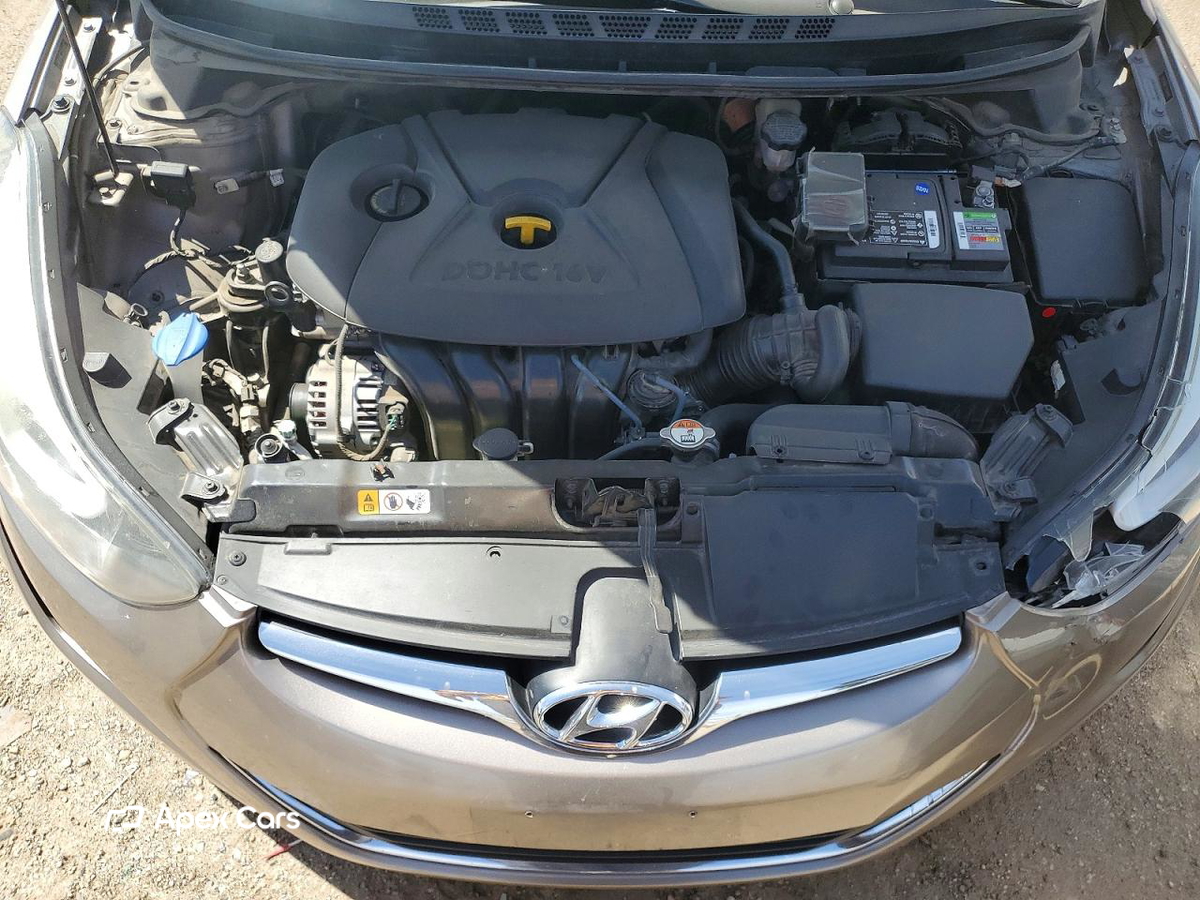 Hyundai Elantra 2016