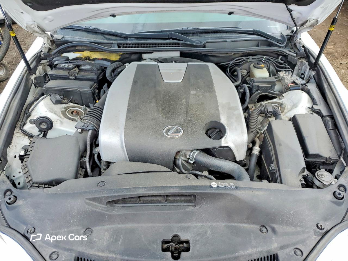 Lexus IS 2016