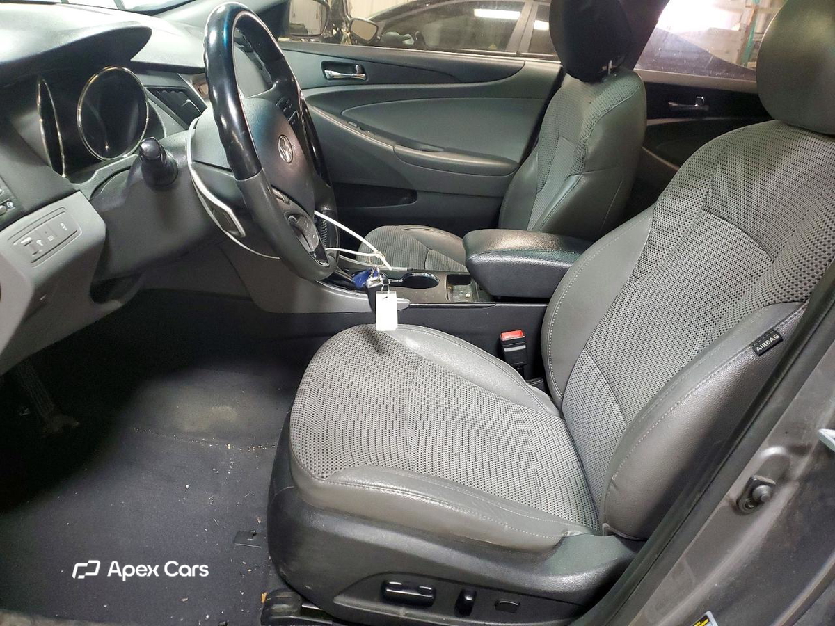 Hyundai Sonata 2012