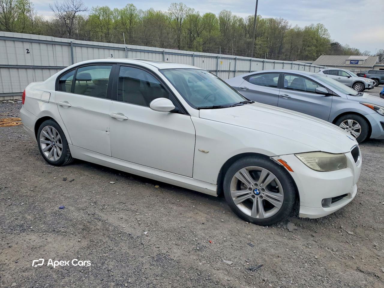 BMW Series 3 2011