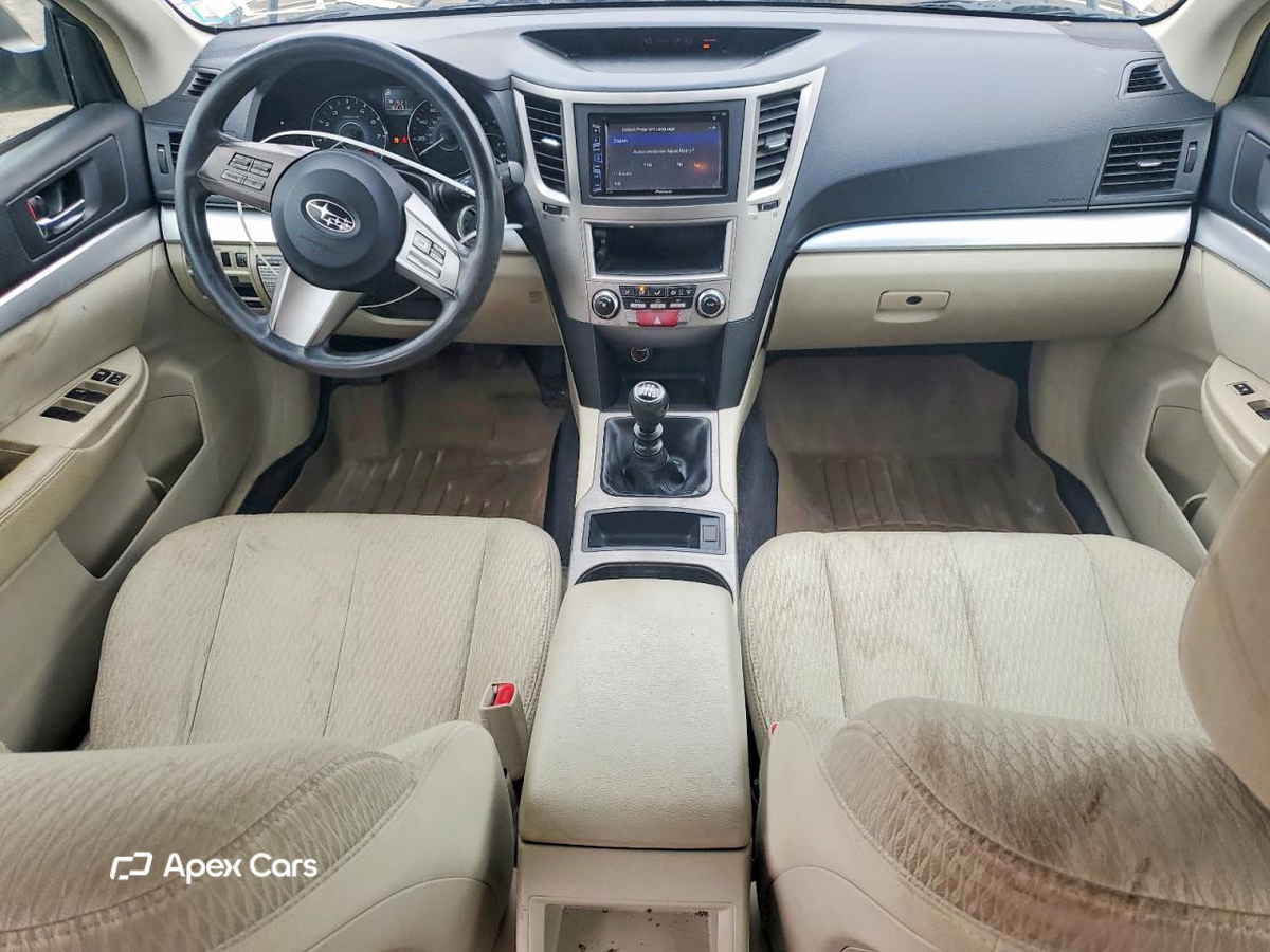 Subaru Outback 2010