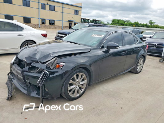 Lexus IS 2015 - Image 1 of 12