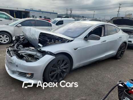Tesla Model S 2015 - Image 1 of 12