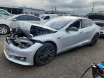 Tesla Model S 2015
