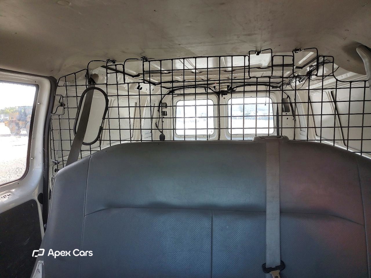 Ford Econoline 2010