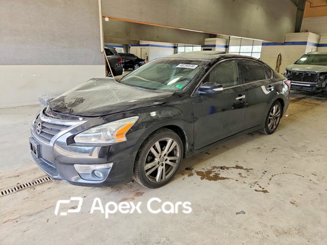 Nissan Altima 2013 - Image 1 of 14