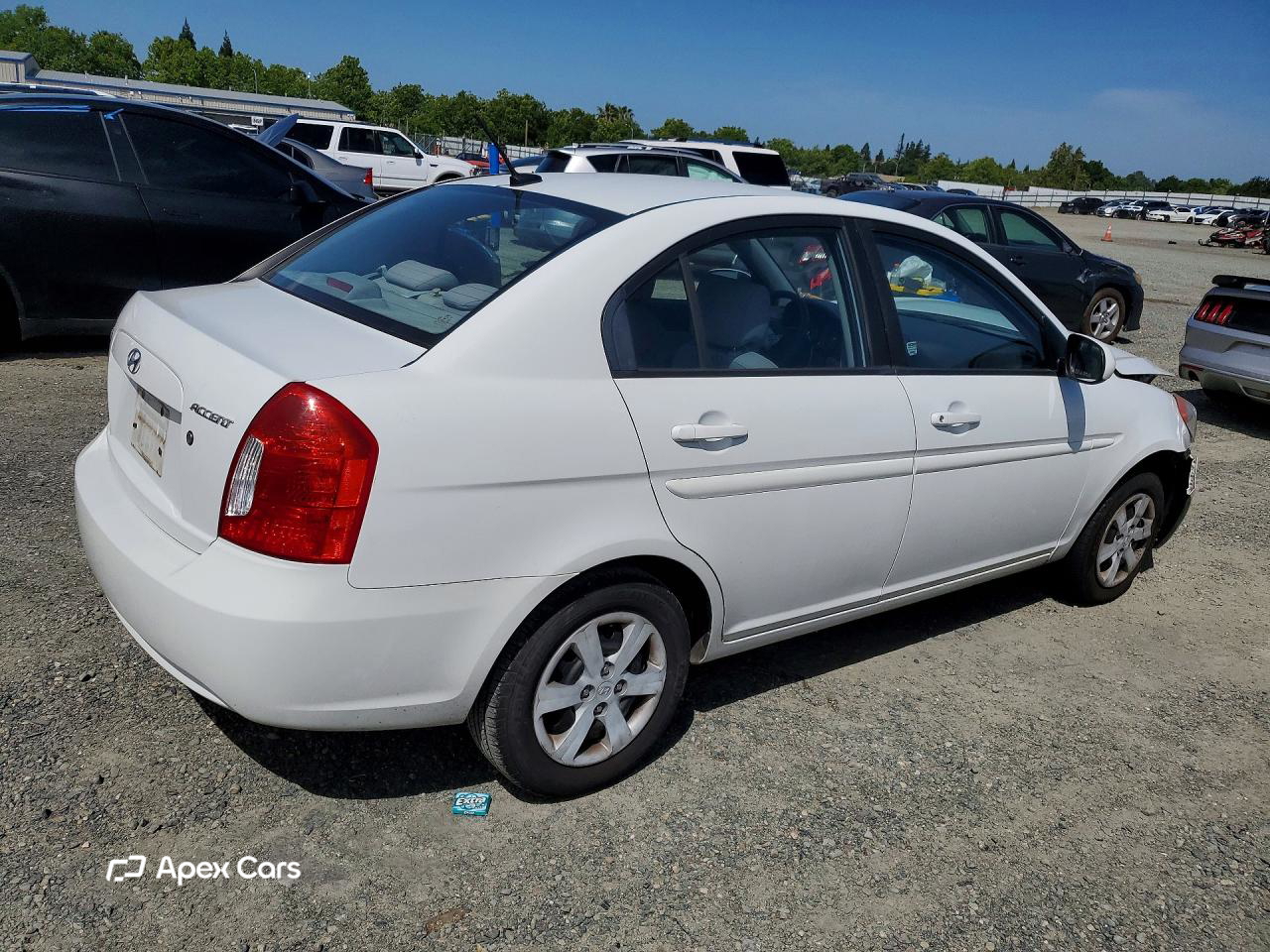 Hyundai Accent 2011